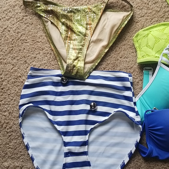 Bundle Bathing suits - Picture 6 of 7